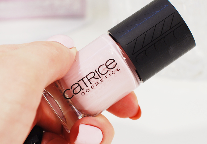 catrice nude purism cosmetics nagellak nailpolish nail laquer 10ml c02 Barely pink review beauty blog blogger