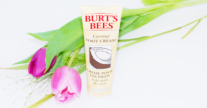 Burt's Bees Coconut Foot Cream review lifestyle by linda honing voeten creme