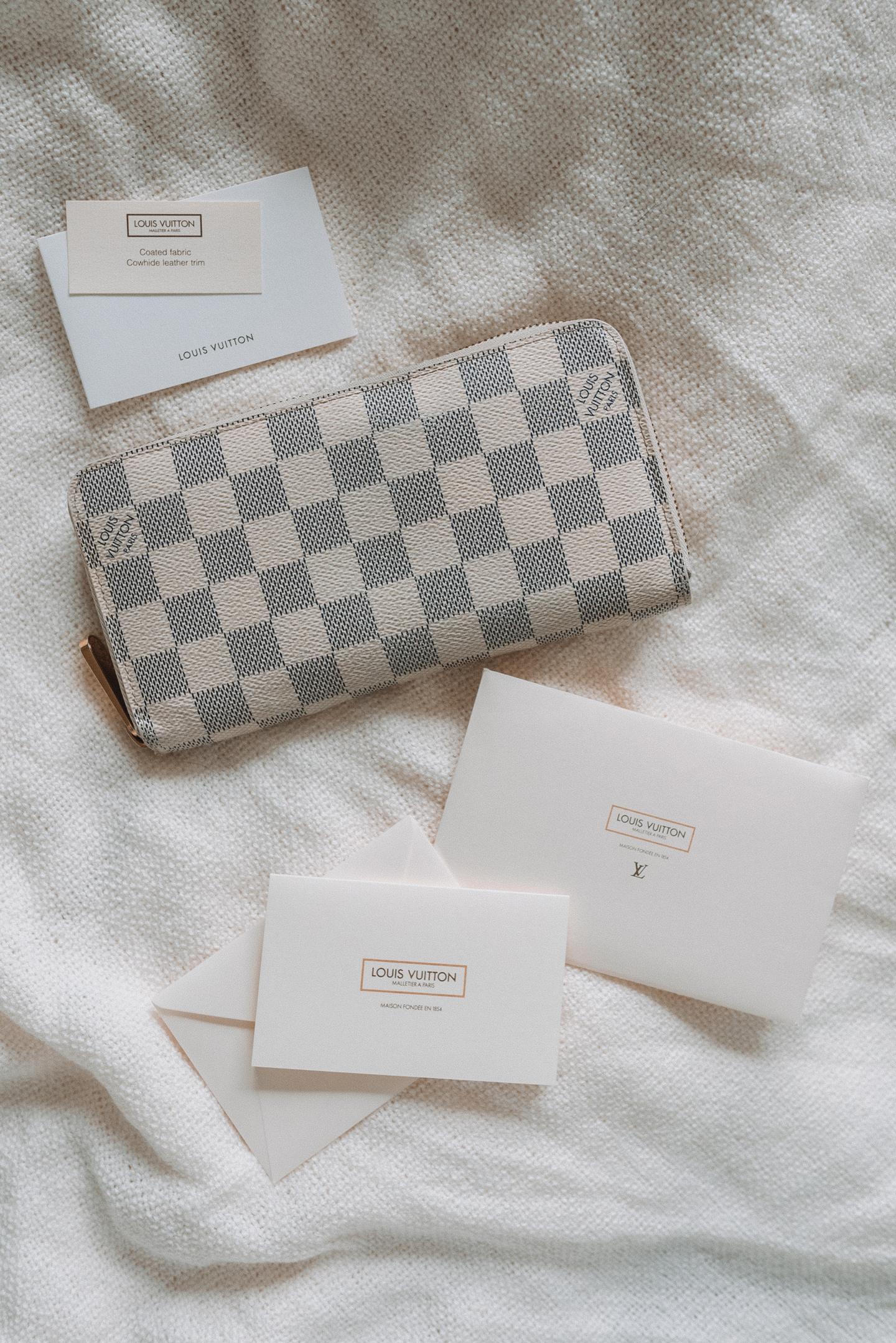 Louis Vuitton Zippy Cloth wallet 